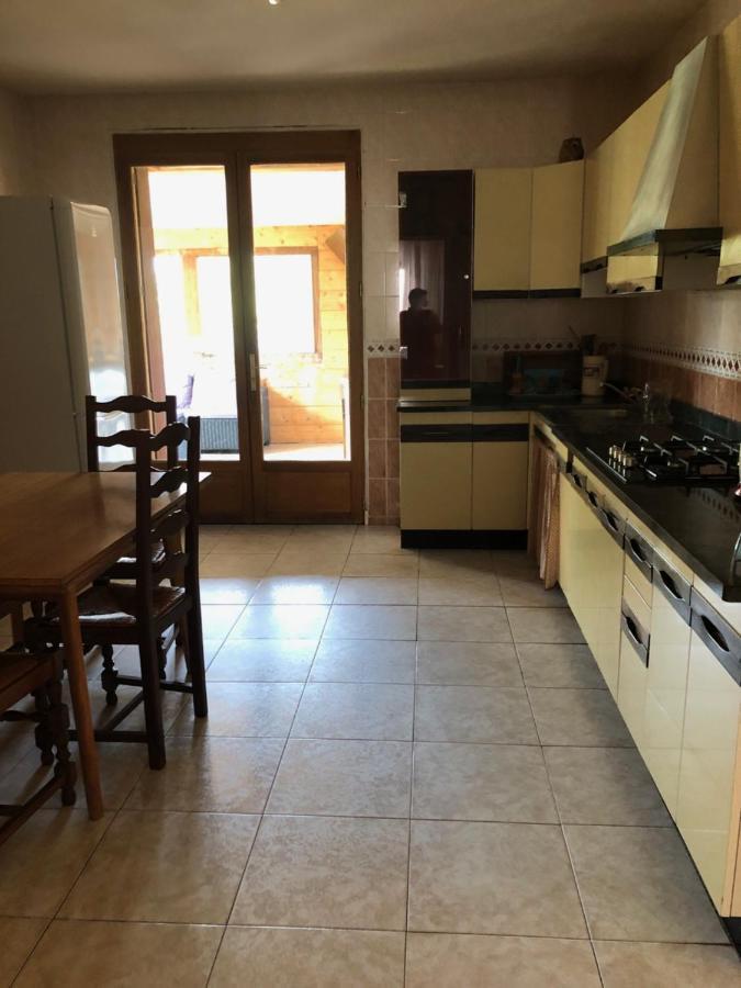 La Cabanes Senouillac Exteriör bild